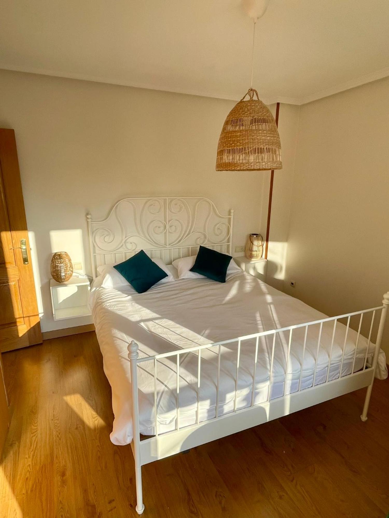 Ferienwohnung La Santina Y Su Jardin Avilés Exterior foto
